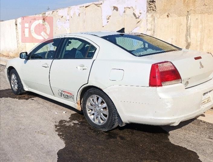 ميتسوبيشي جالنت